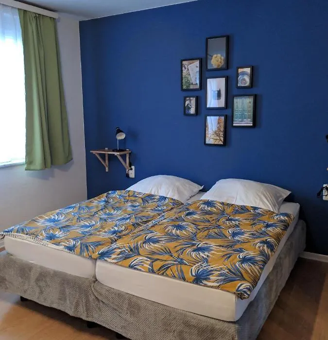 Ruhrtropolis Hostel-1
